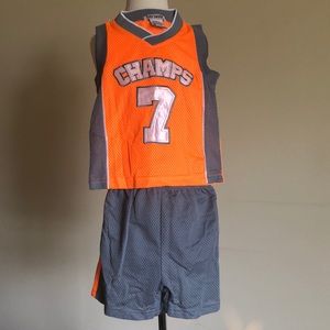 Boys 2 Piece Matching Set 12M Shirt / Shorts NWOT